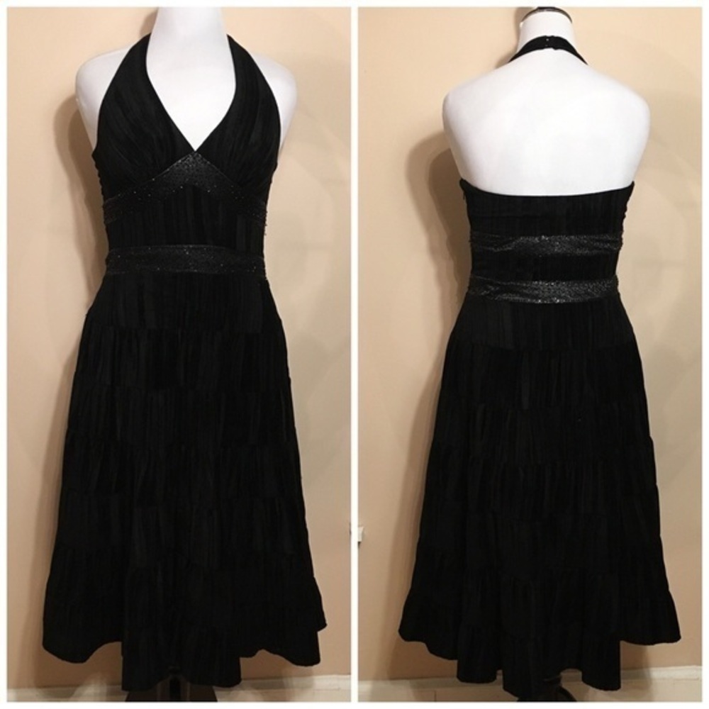 NWOT embellished velvet dress by Dusk